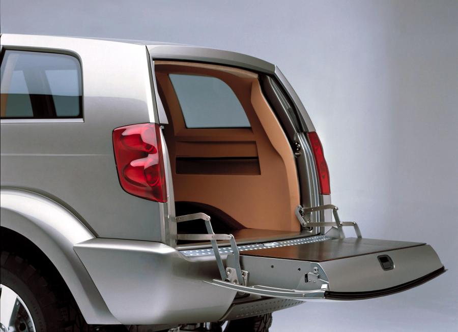  Dodge PowerBox Concept 2001 года  (фото 6 из 11)